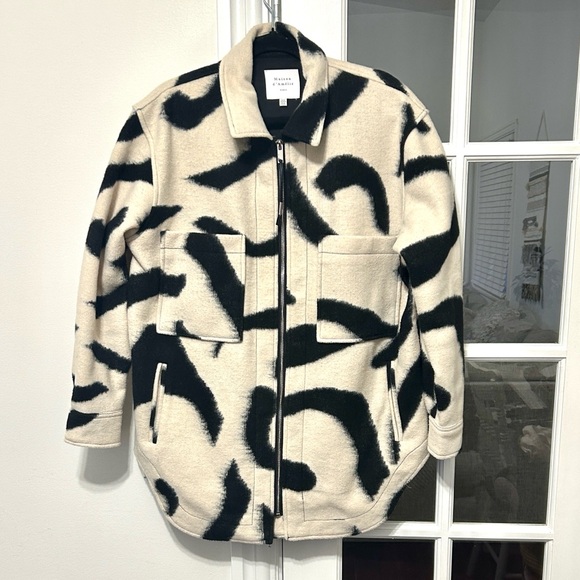 Maison d’ Amelie Black and Cream Shacket - Picture 1 of 4